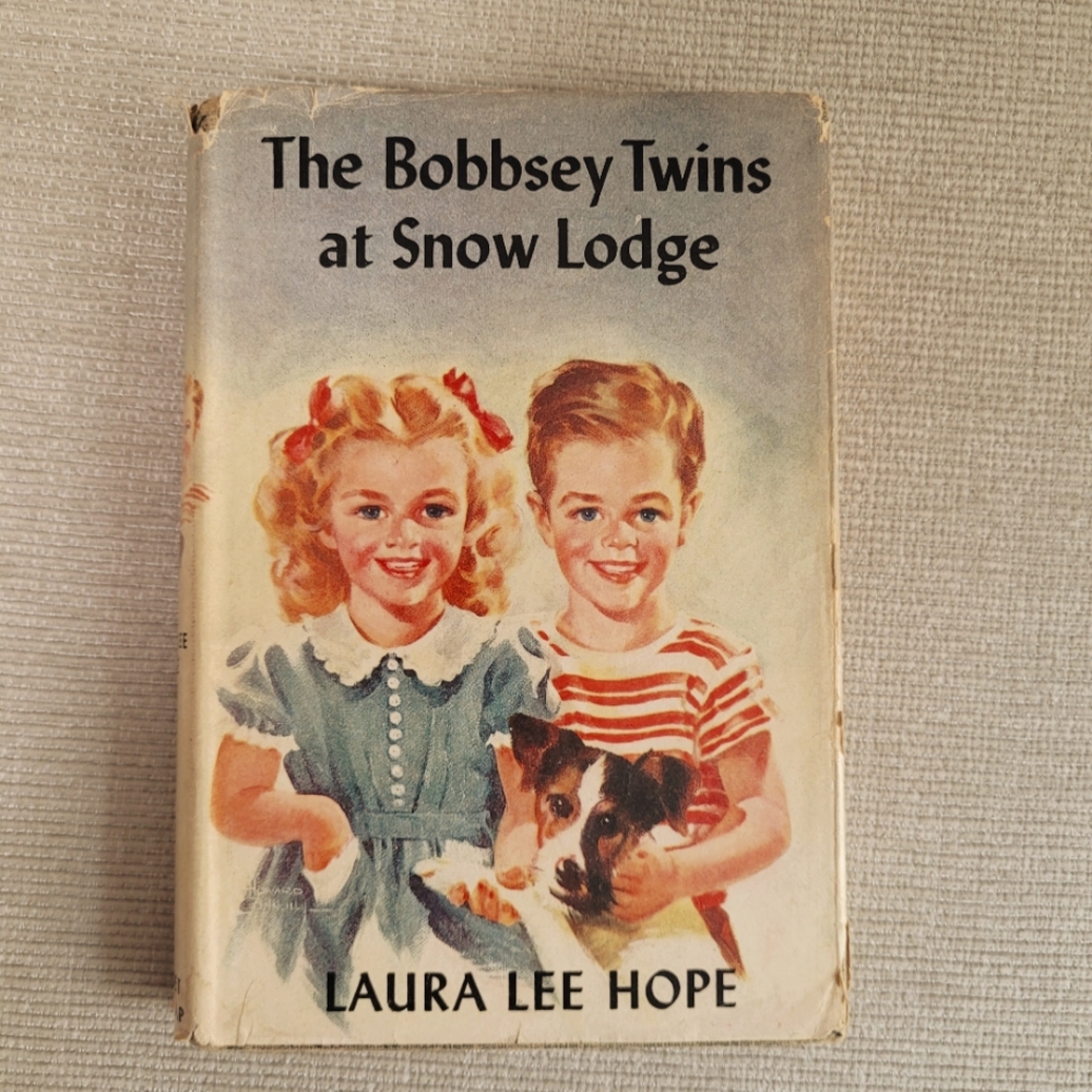 The Bobbsey Twins at Snow Lodge Book Vintage 1941 With Dust Cover EUC